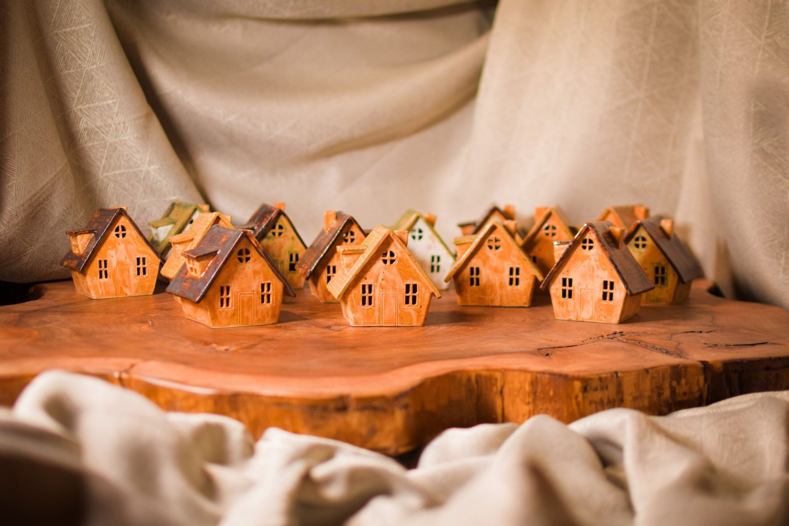 Mass Image Compressor Compressed this image. https://sourceforge.net/projects/icompress/ with Quality:80