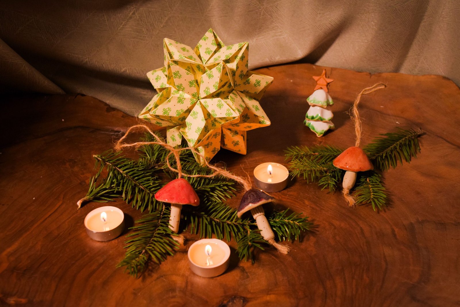 Mass Image Compressor Compressed this image. https://sourceforge.net/projects/icompress/ with Quality:80