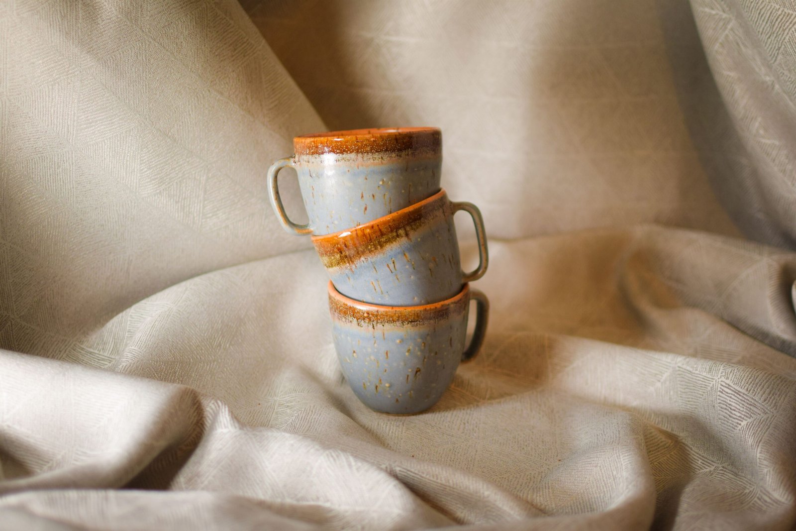 Mass Image Compressor Compressed this image. https://sourceforge.net/projects/icompress/ with Quality:80