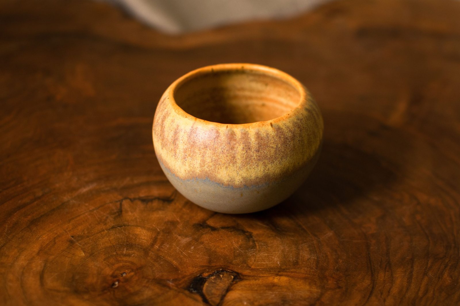 Mass Image Compressor Compressed this image. https://sourceforge.net/projects/icompress/ with Quality:80