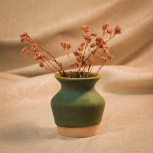 Vază mică verde antic